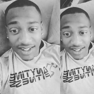 Meet your Posher, Malik