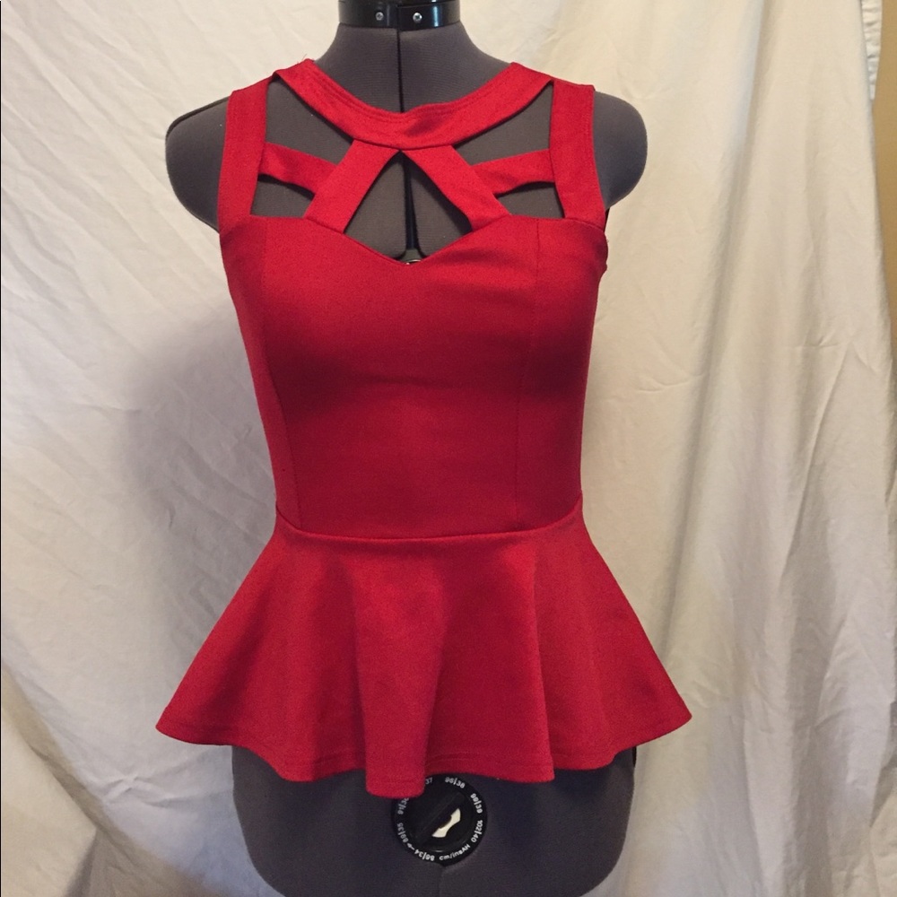 Red flare top