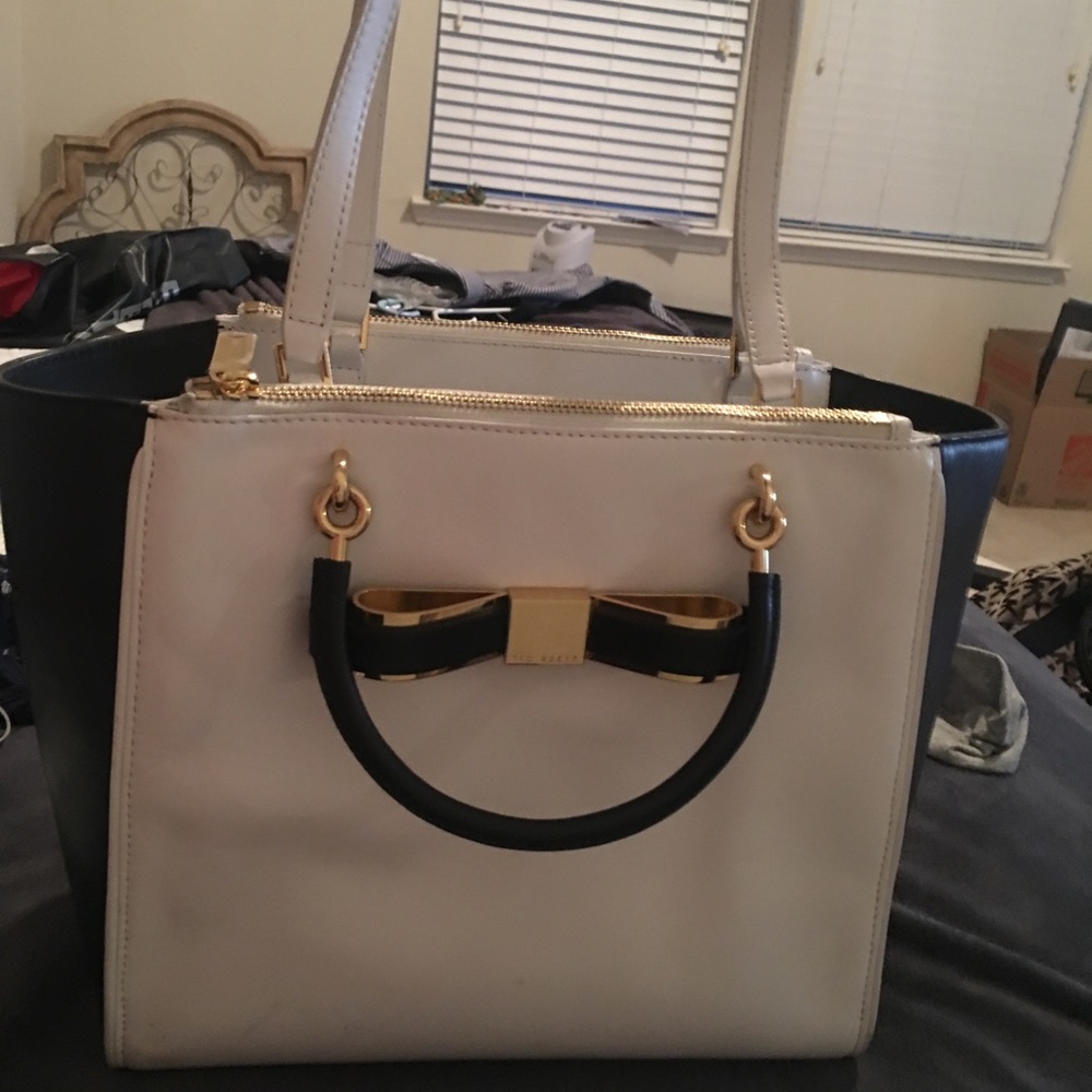 Ted Baker purse