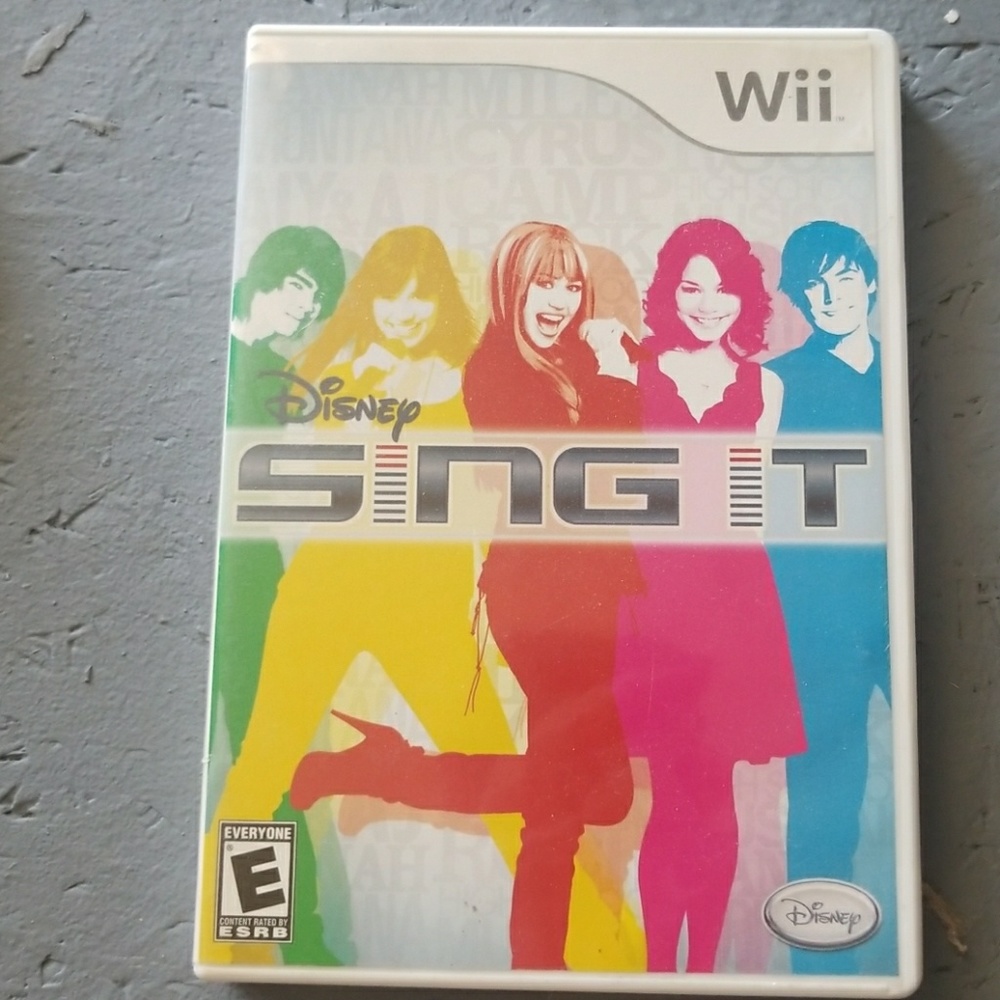 Disney Wii game sing it