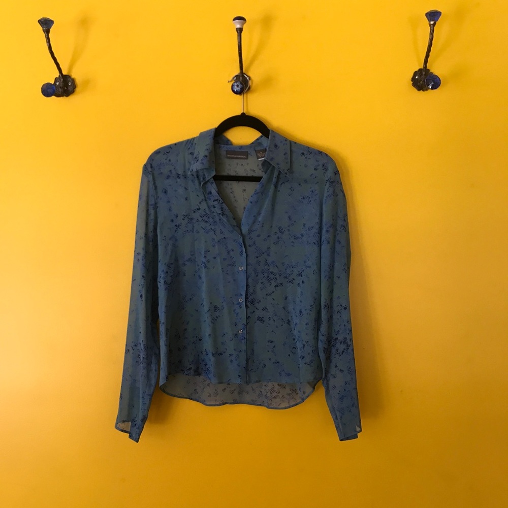 Banana Republic sheer blue floral pattern top