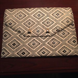 Stella & Dot City Slim Clutch