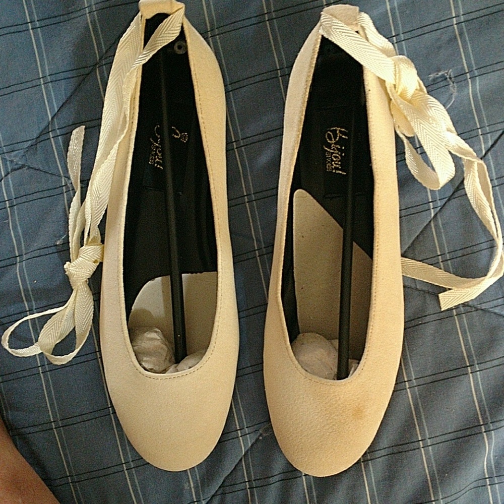 Beige suede flats