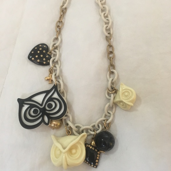 🦉Marc by Marc Jacob’s chunky owl necklace 🦉 - Picture 1 of 2