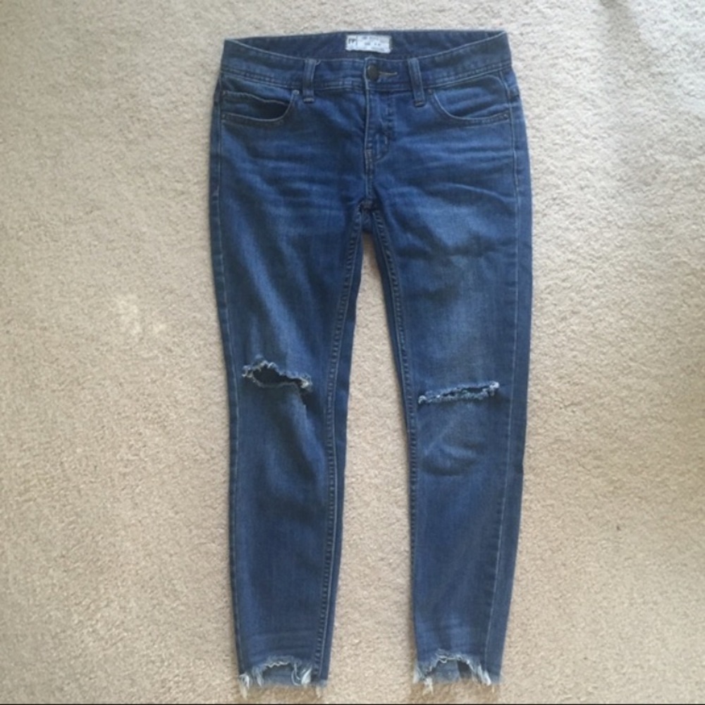 Destroyed Skinny Ankle Jeans