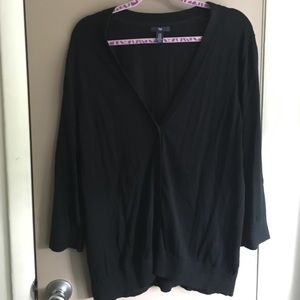 NWOT GAP 3/4 Sleeve light weight Cardigan