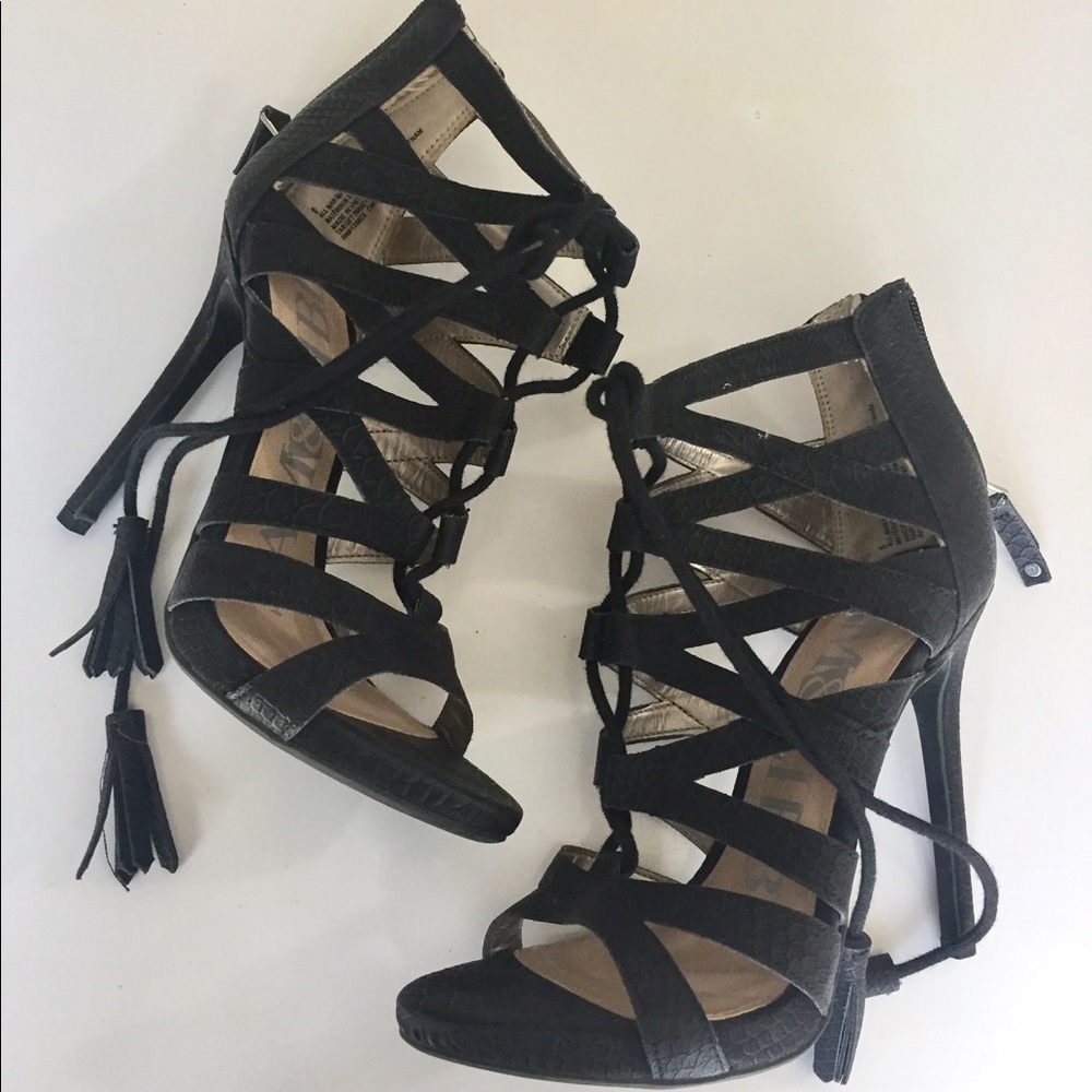 Sam & Libby Heels
