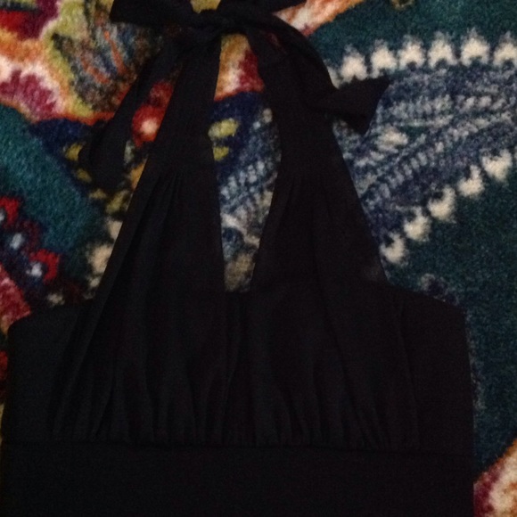 Small Black Halter or Strapless Layered Dress - Picture 3 of 6