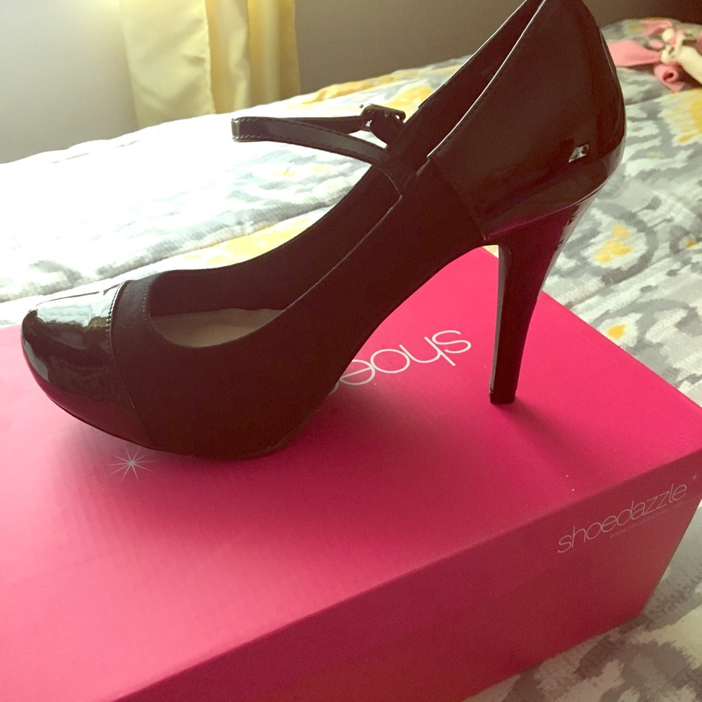 never worn heels size 9 open heeled shoes 8.5