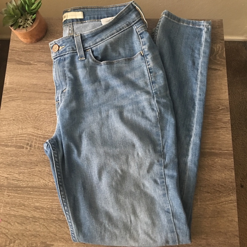 Levi's skinny jeggings