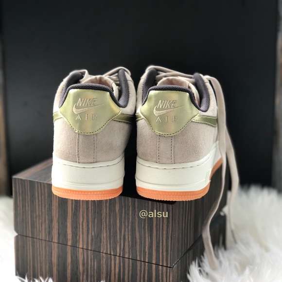 NWT Nike Air Force  1 07 PRM Suede WMNS - Picture 5 of 8