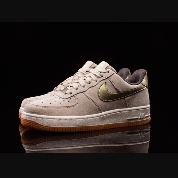 NWT Nike Air Force  1 07 PRM Suede WMNS - Picture 7 of 8