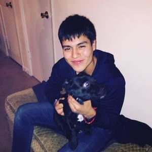 Meet your Posher, Enrique