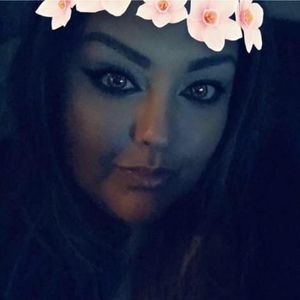 Meet your Posher, Ivette