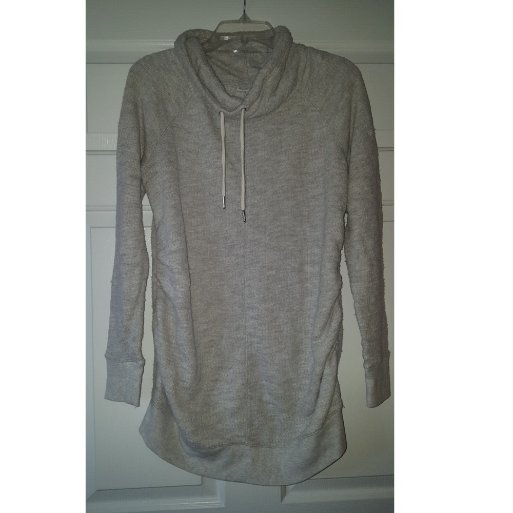 Liz Lange Maternity Sweater