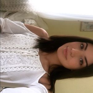 Meet your Posher, Edith