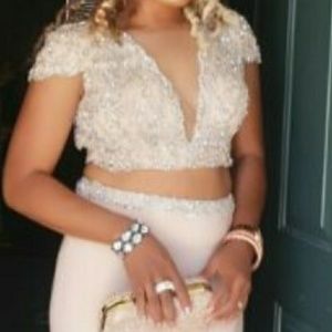 Formal/Elangan.beaded Top and skirt