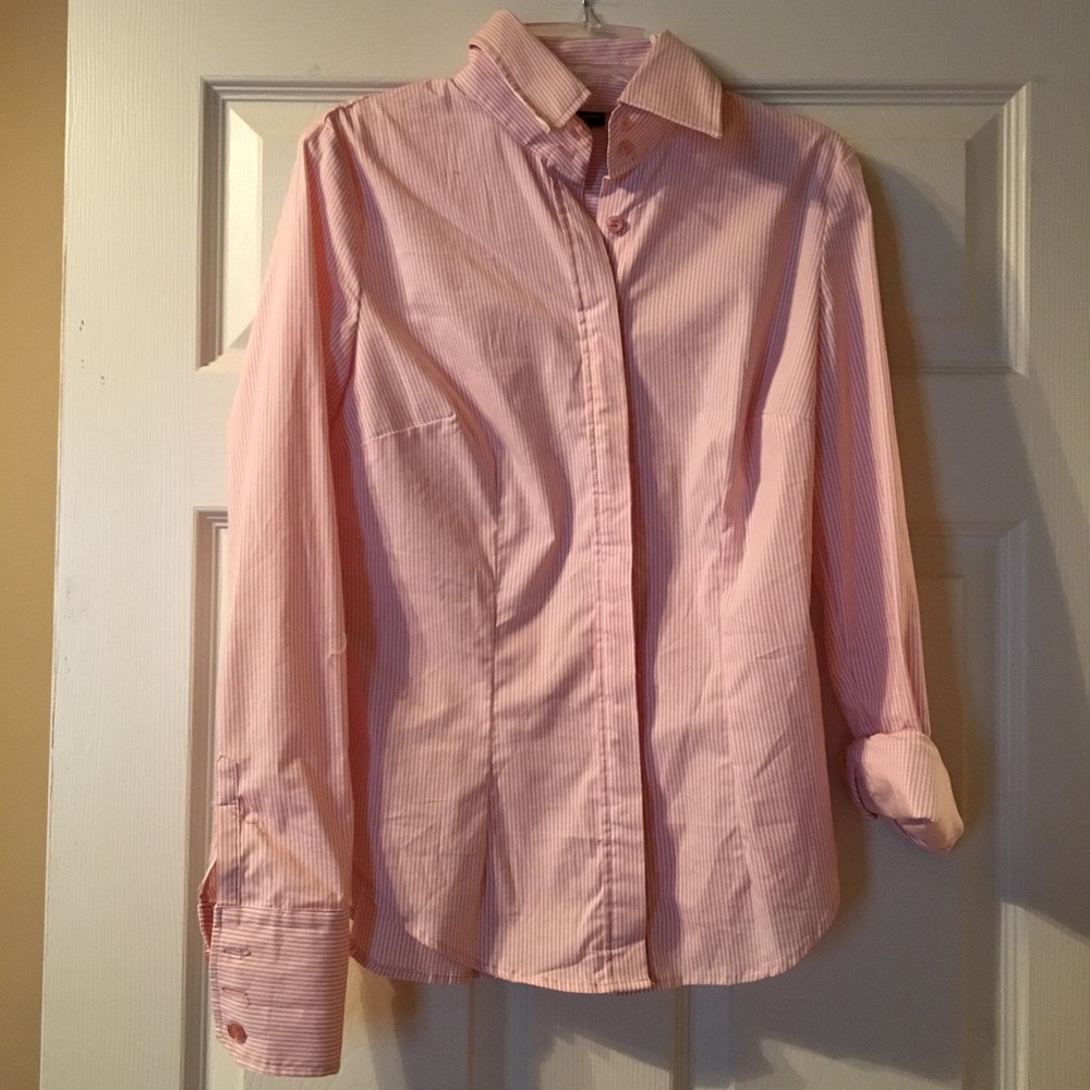 New York & Co. button down