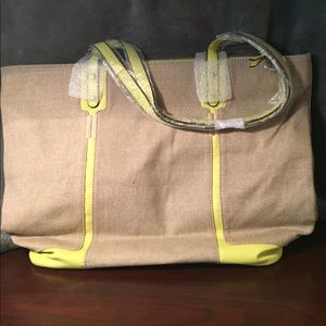 Stella & Dot Classic Tote
