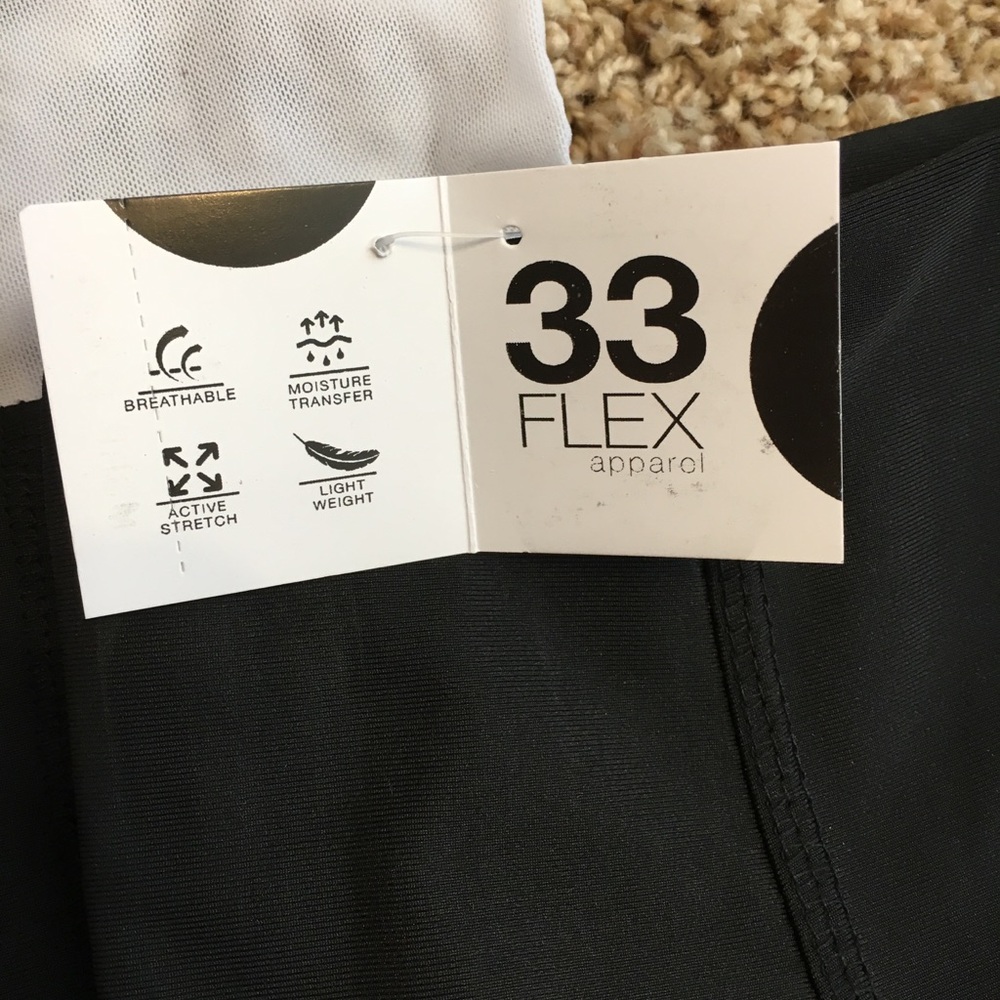 Workout capris bundle - Picture 5 of 7