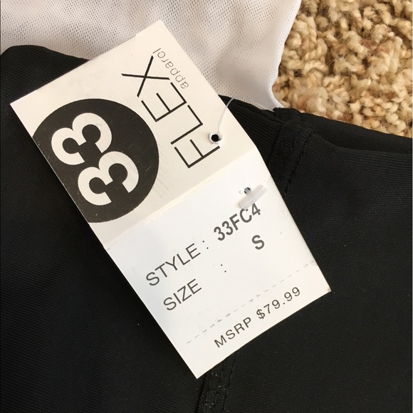 Workout capris bundle - Picture 6 of 7