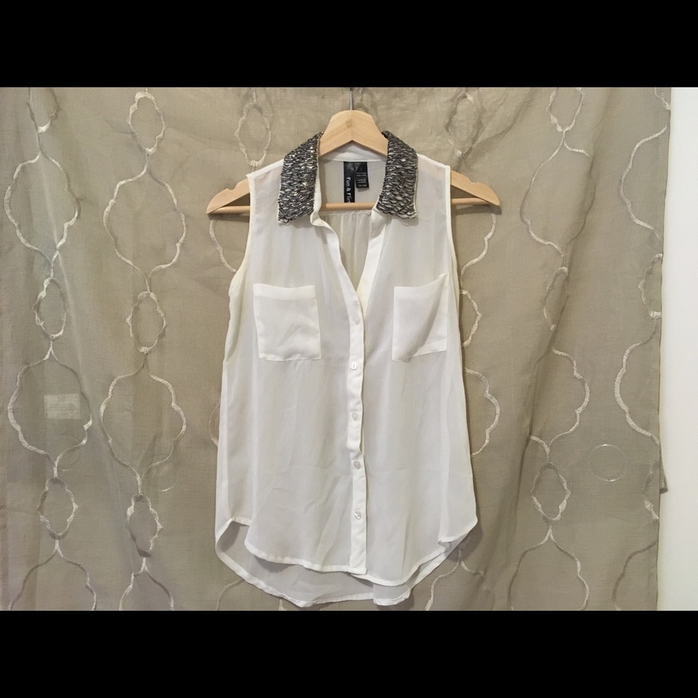 Sale! ❤️ Fun & Flirt White Sheer Top Beaded Collar