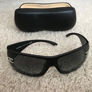 Authentic chanel sunglasses