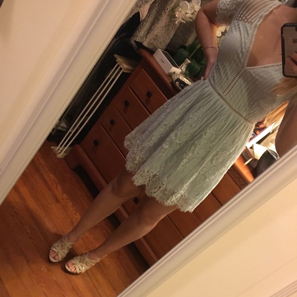 Forever 21 lace dress