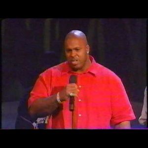 Meet your Posher, Dominique