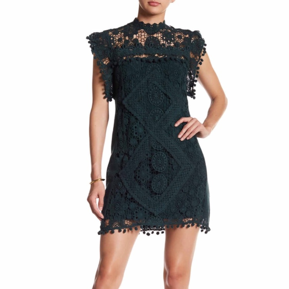 Tularosa Clayton shift dress