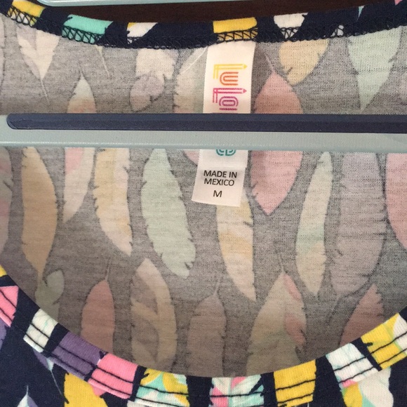 LuLaRoe classic T - Picture 2 of 5