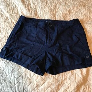 ❗️BOGO 50% Off ❗️Navy blue GAP shorts *EUC*
