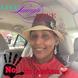 Meet your Posher, Robin