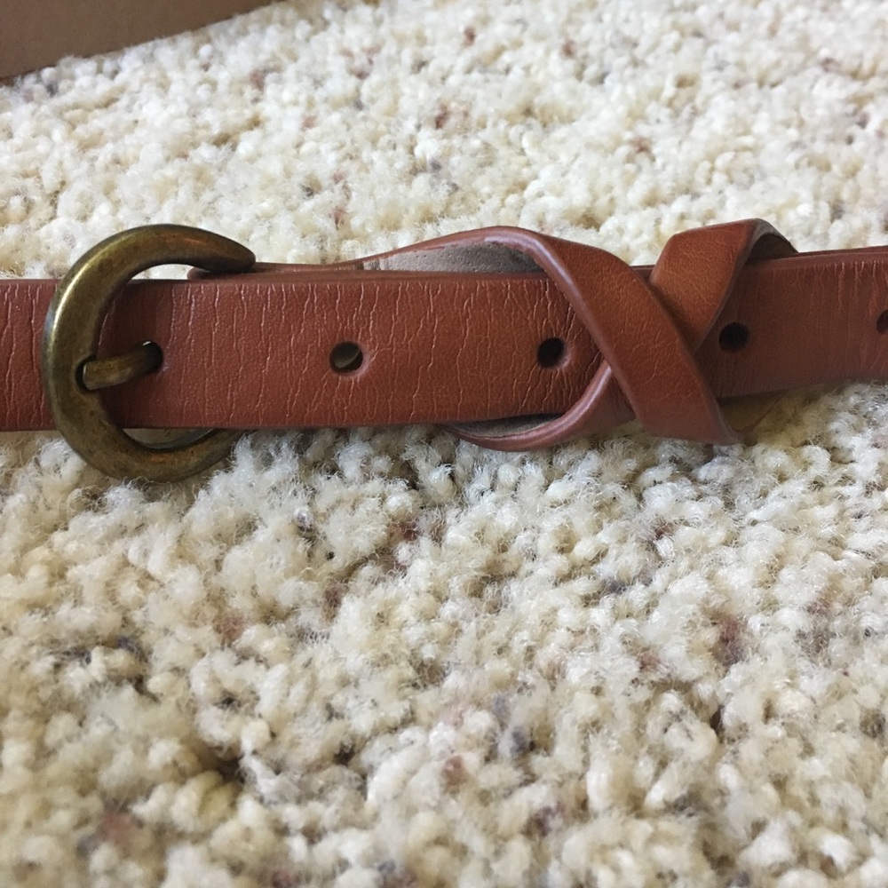 MARKDOWN⚡️ Skinny Cognac Belt