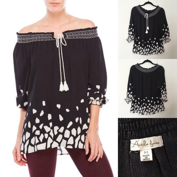 Antialia Femme B/W Off-Shoulder Top - Picture 3 of 8