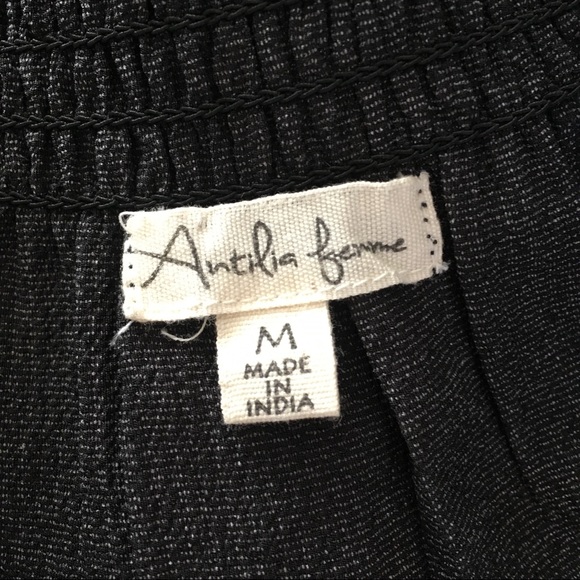 Antialia Femme B/W Off-Shoulder Top - Picture 8 of 8