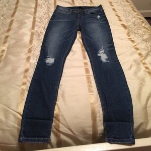 SP mid rise destructed skinny jeans