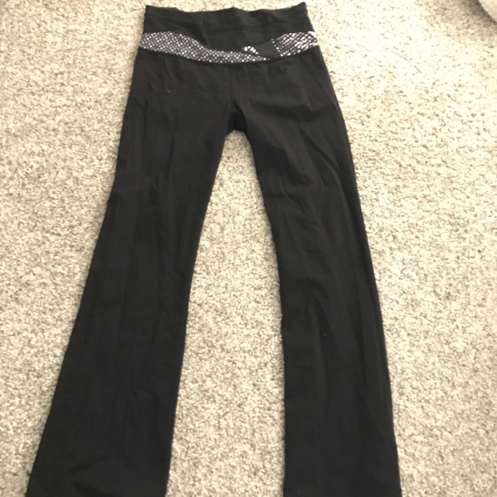 Lulu lemon yoga pants