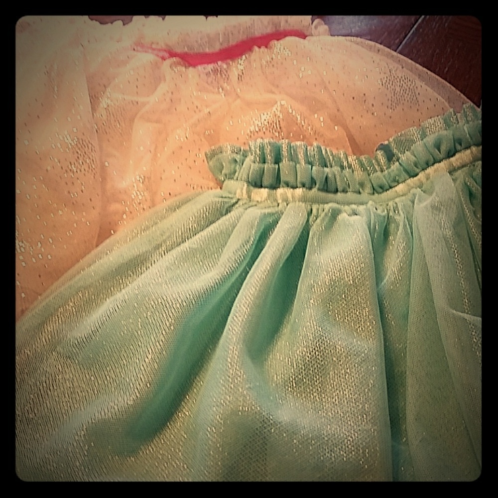 2 Tutus white and teal
