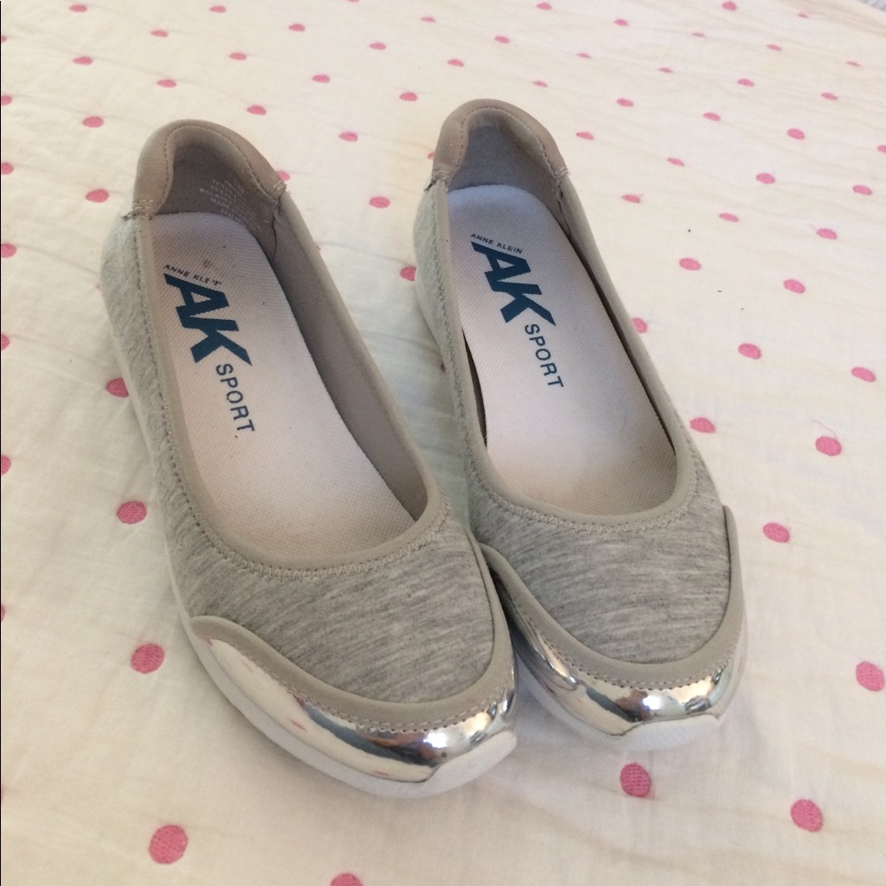 Anne Klein Sport slip on gray/silver.