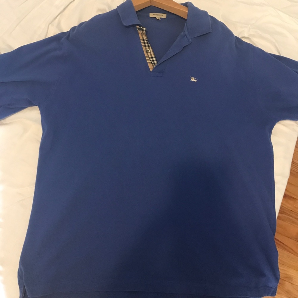 Polo Burberry Blue.. Polo in excellent condition!