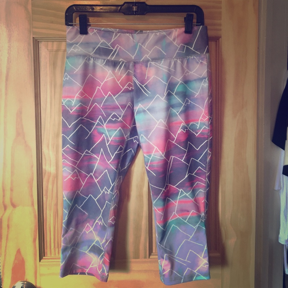 Mossimo - mountain sky print workout pants!