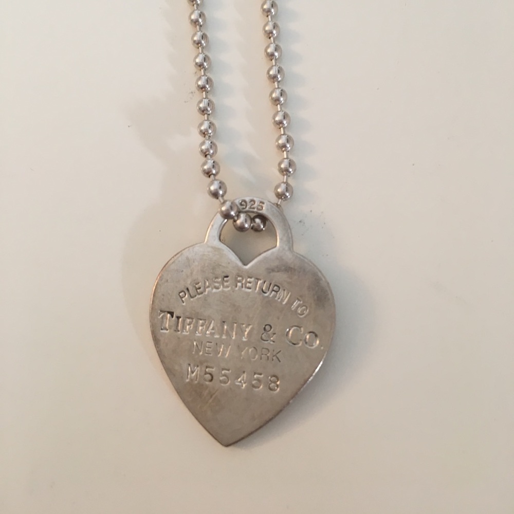 Tiffany and co return to Tiffany heart tag pendant