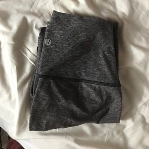 Lululemon wunder under