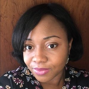 Meet your Posher, Latoya