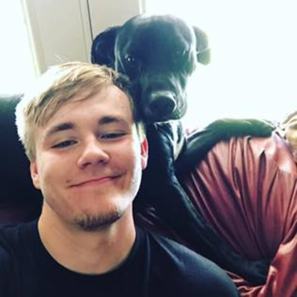 Meet your Posher, Quentin