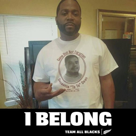 Meet your Posher, Travis - Picture 1 of 1