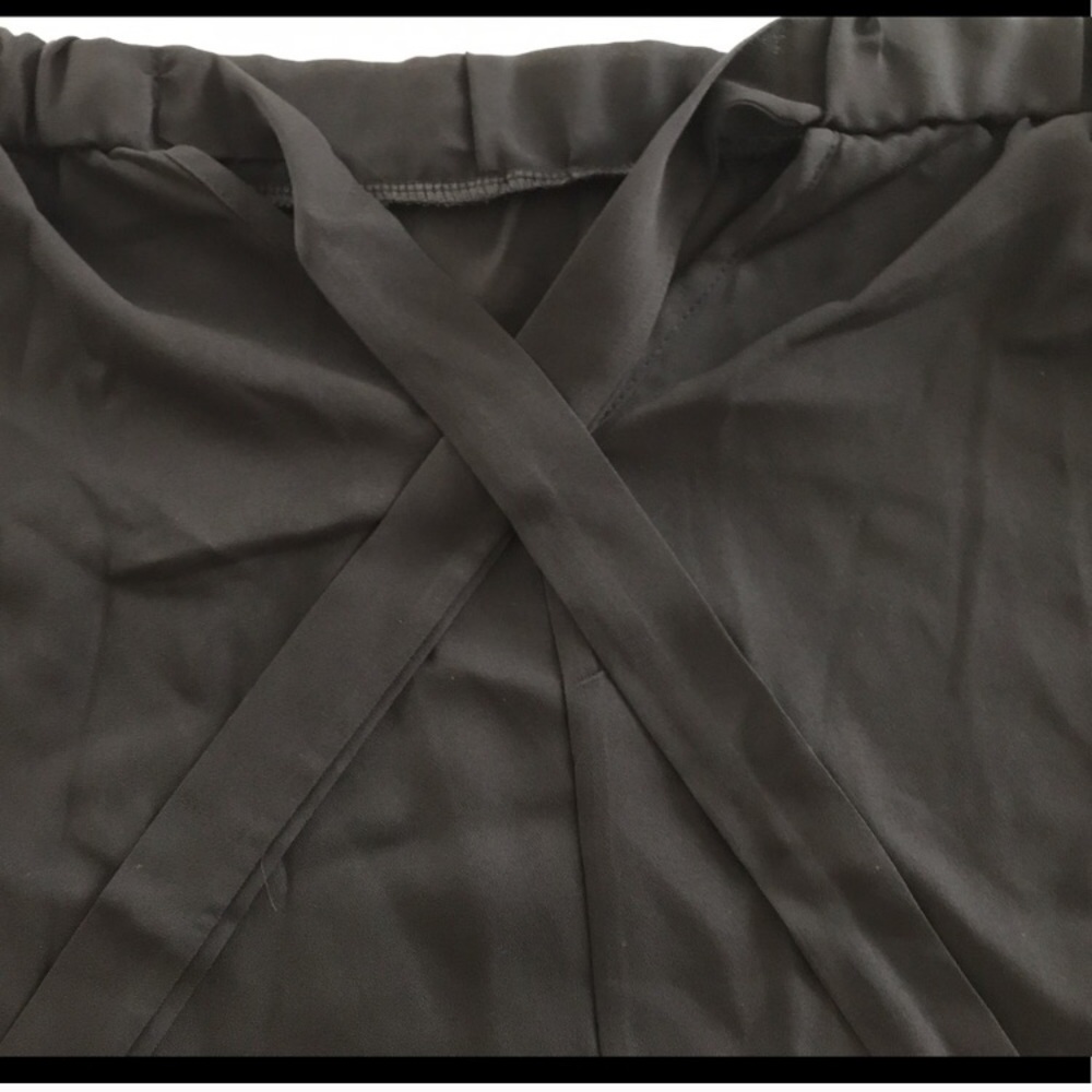 Off The Shoulders Black Blouse - Picture 2 of 2