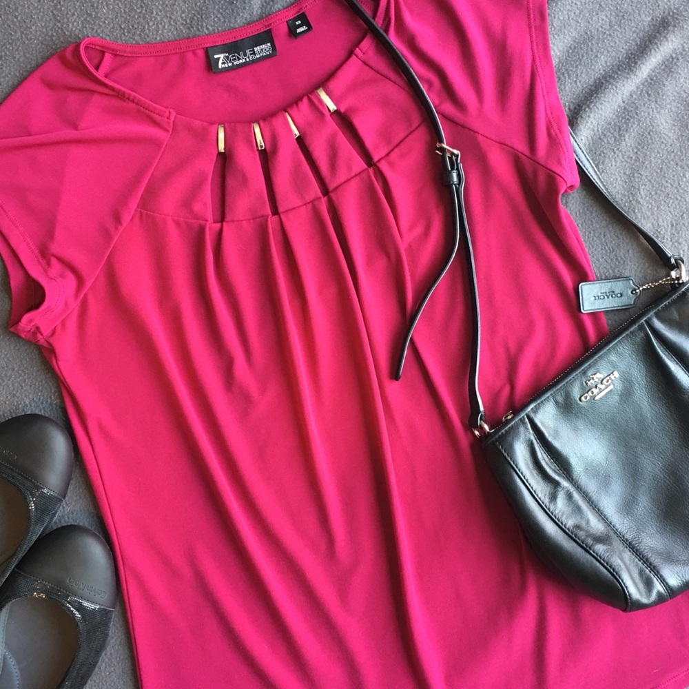 7th Ave Suiting Mulberry top