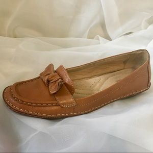 Naturalizer Leather Levity-Camelot/Coffee Flat